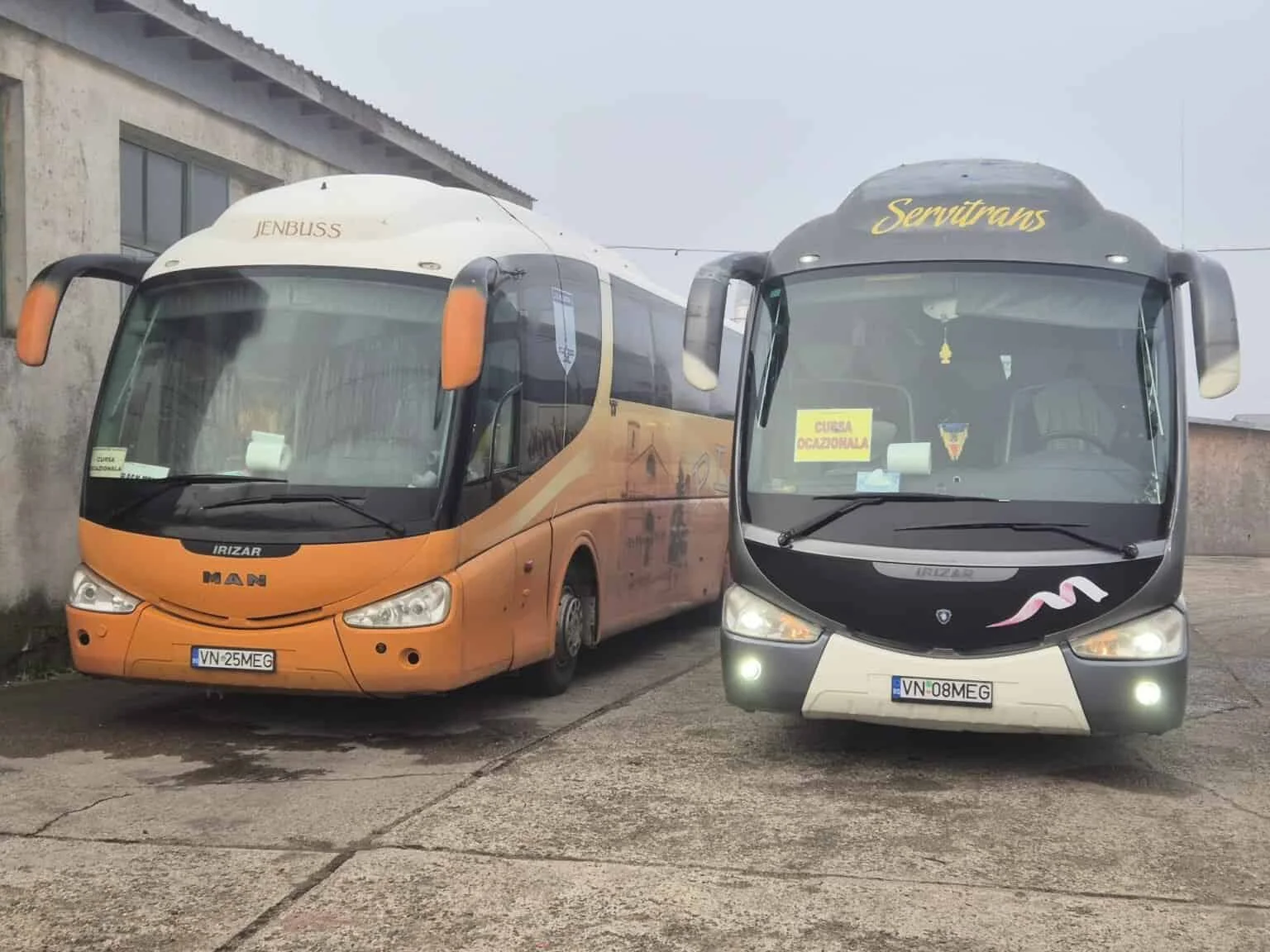 Flotă de microbuze și autocare Focșani – București